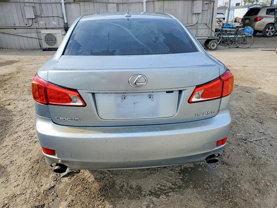 2010 Lexus Is მანქანა იყიდება აუქციონზე, vin: JTHBF5C22A2095165, აუქციონის ნომერი: 49911336