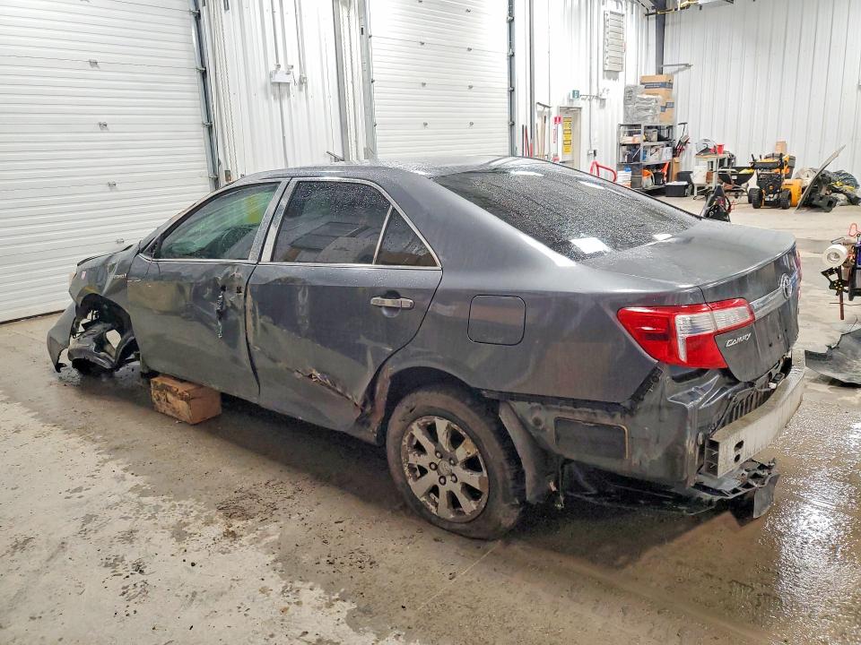 46527526 :رقم المزاد ، 4T1BD1FKXCU012144 vin ، 2012 Toyota Camry Hybrid مزاد بيع