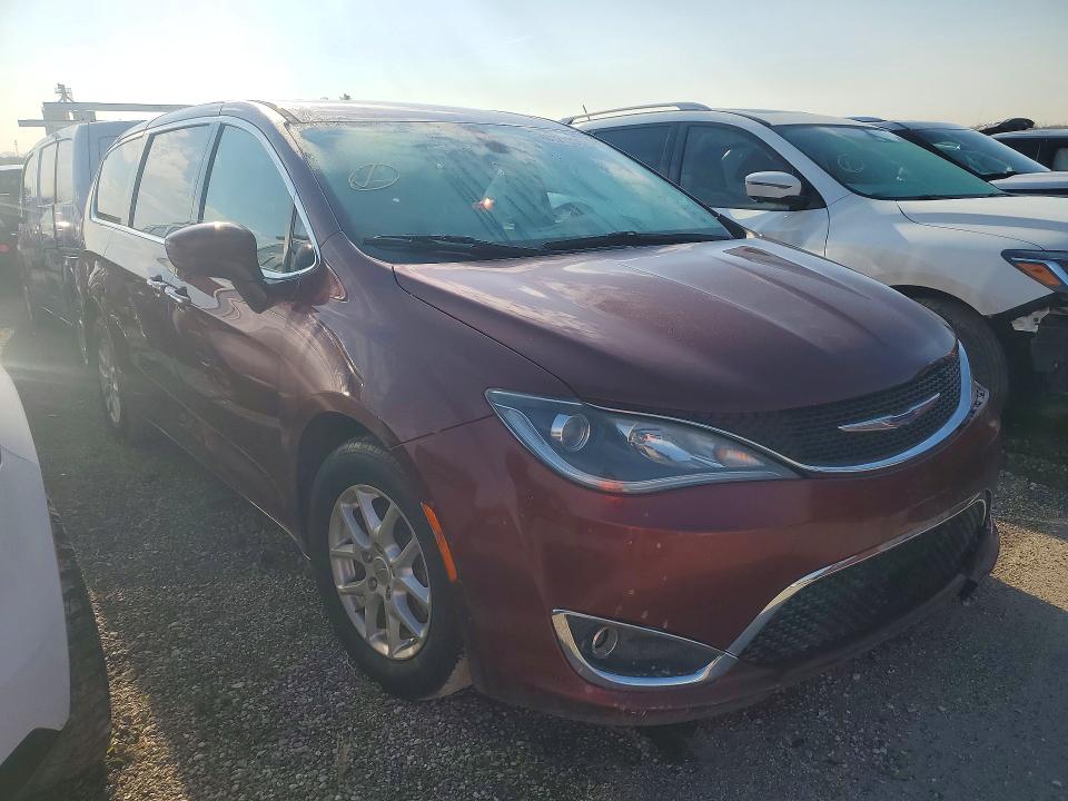 2020 Chrysler Pacifica მანქანა იყიდება აუქციონზე, vin: 2C4RC1FG2LR108056, აუქციონის ნომერი: 48121336