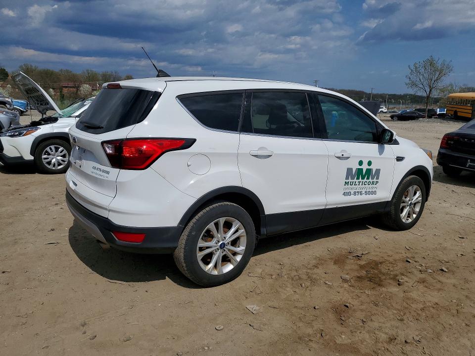 2019 Ford Escape მანქანა იყიდება აუქციონზე, vin: 1FMCU9GD8KUA91637, აუქციონის ნომერი: 48388776