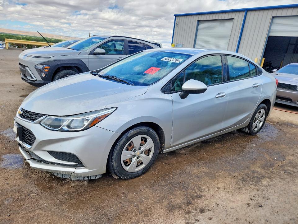 Продаж на аукціоні авто 2018 Chevrolet Cruze, vin: 1G1BC5SM6J7210892, номер лоту: 79980675