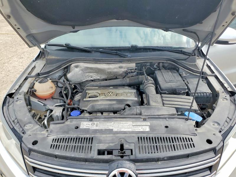 52088746 :رقم المزاد ، WVGBV7AX9CW560434 vin ، 2012 Volkswagen Tiguan مزاد بيع