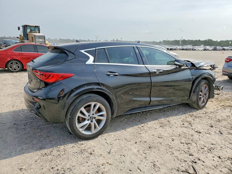 Продаж на аукціоні авто 2017 Infiniti Qx30, vin: SJKCH5CP2HA039123, номер лоту: 51525016