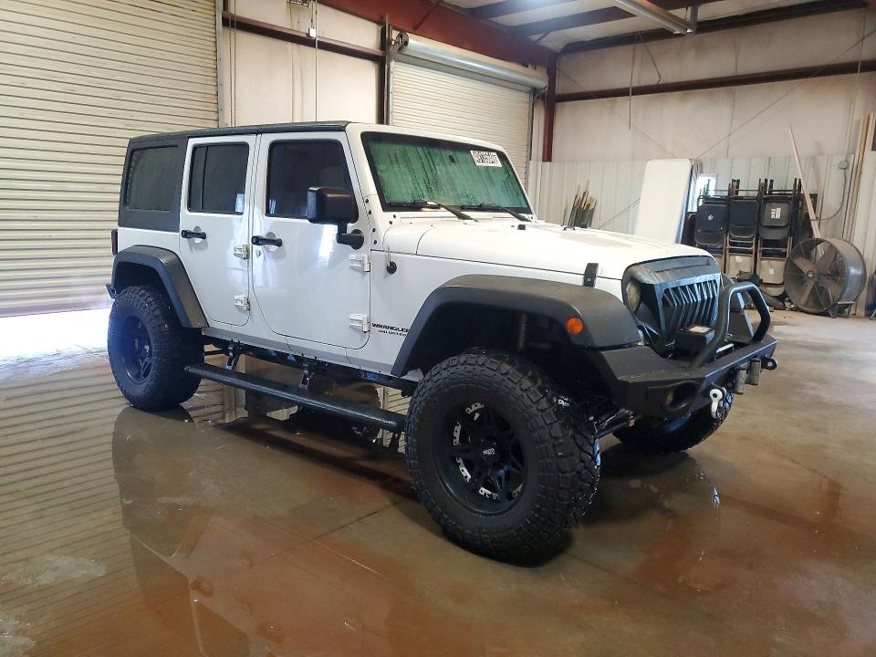 2014 Jeep Wrangler Unlimited მანქანა იყიდება აუქციონზე, vin: 1C4BJWDG8EL322827, აუქციონის ნომერი: 49135646