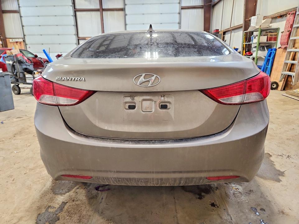 48200246 :رقم المزاد ، 5NPDH4AE1DH423092 vin ، 2013 Hyundai Elantra مزاد بيع