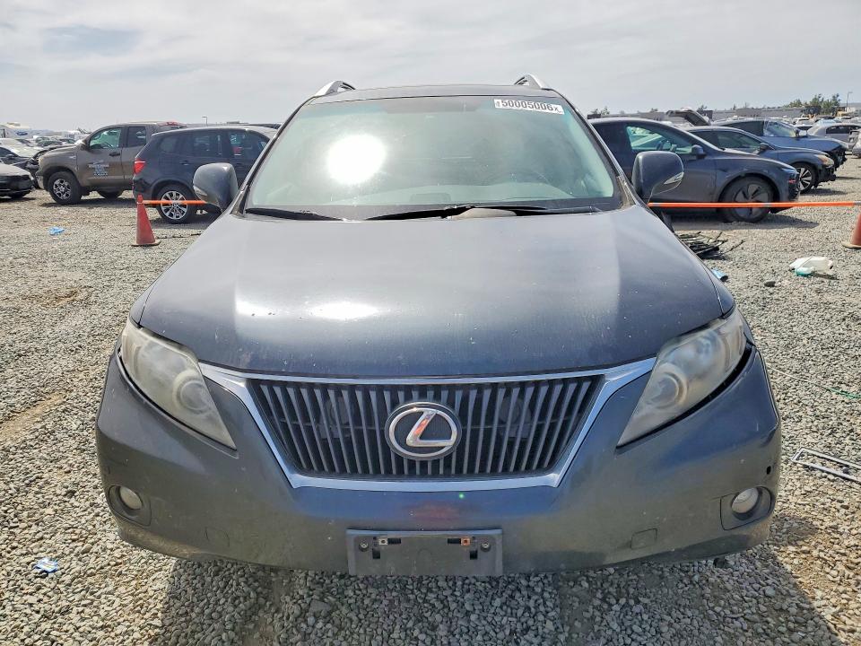 50005006 :رقم المزاد ، 2T2ZK1BA4AC009395 vin ، 2010 Lexus Rx مزاد بيع