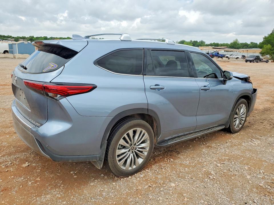 Продажа на аукционе авто 2022 Toyota Highlander, vin: 5TDFZRBH6NS226507, номер лота: 50103316