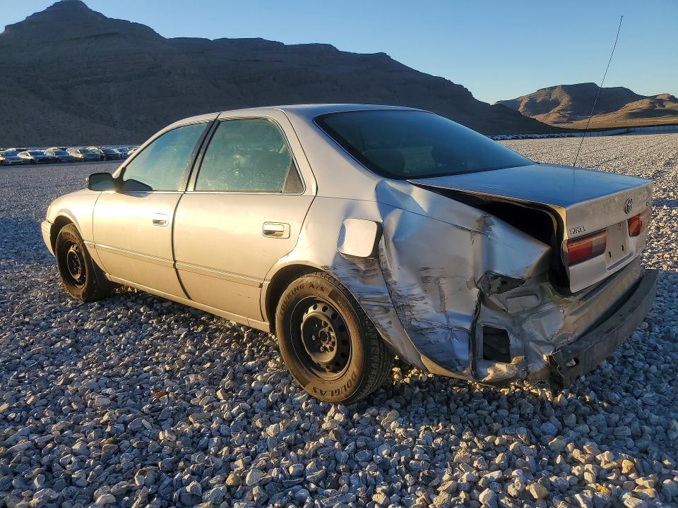 48696936 :رقم المزاد ، 4T1BG22K4VU108874 vin ، 1997 Toyota Camry مزاد بيع