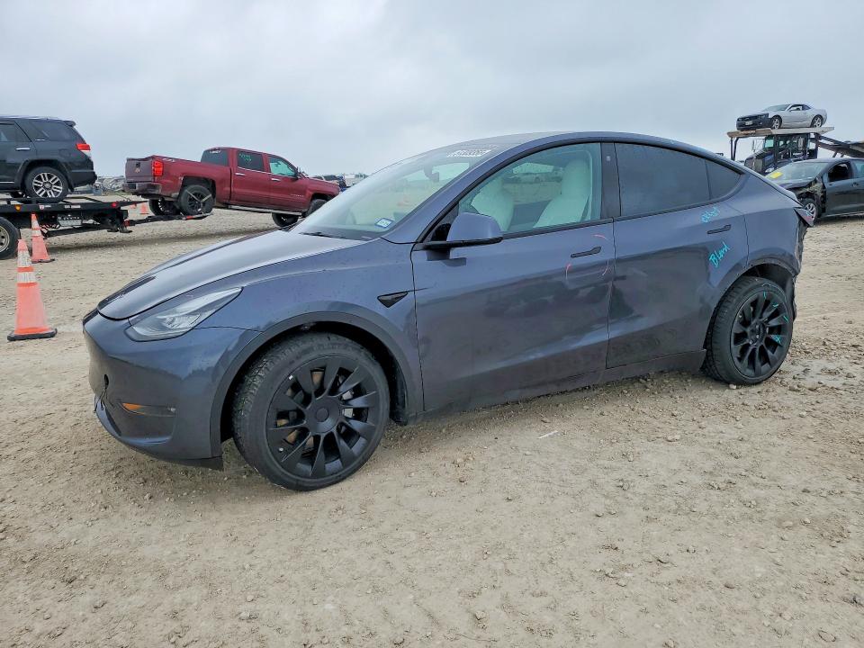 2021 Tesla Model Y მანქანა იყიდება აუქციონზე, vin: 5YJYGAEE2MF295120, აუქციონის ნომერი: 51309356