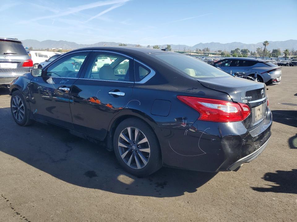 47661176 :رقم المزاد ، 1N4AL3AP3HC283731 vin ، 2017 Nissan Altima مزاد بيع