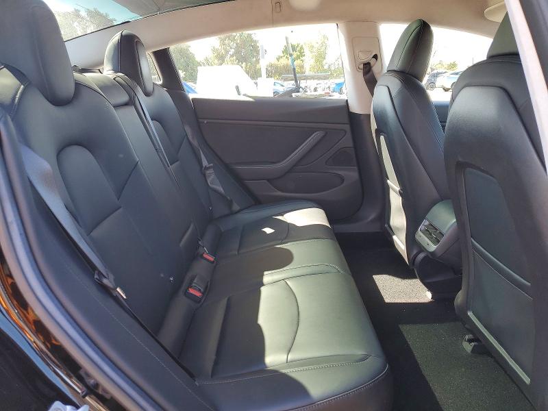 49971996 :رقم المزاد ، 5YJ3E1EA6HF000846 vin ، 2017 Tesla Model 3 مزاد بيع