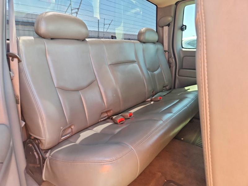 Продажа на аукционе авто 2005 Chevrolet Silverado, vin: 2GCEC19T151171755, номер лота: 50047056