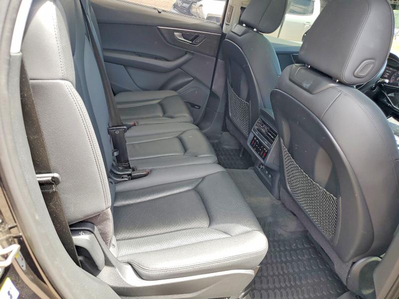 50682666 :رقم المزاد ، WA1VXAF78LD011654 vin ، 2020 Audi Q7 مزاد بيع