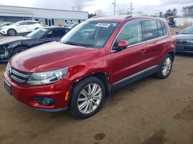 49079036 :رقم المزاد ، WVGAV3AX1DW098375 vin ، 2013 Volkswagen Tiguan مزاد بيع
