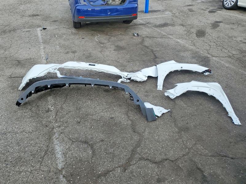 2024 Toyota Corolla Cross Hybrid მანქანა იყიდება აუქციონზე, vin: 7MUFBABG4RV038433, აუქციონის ნომერი: 50150946