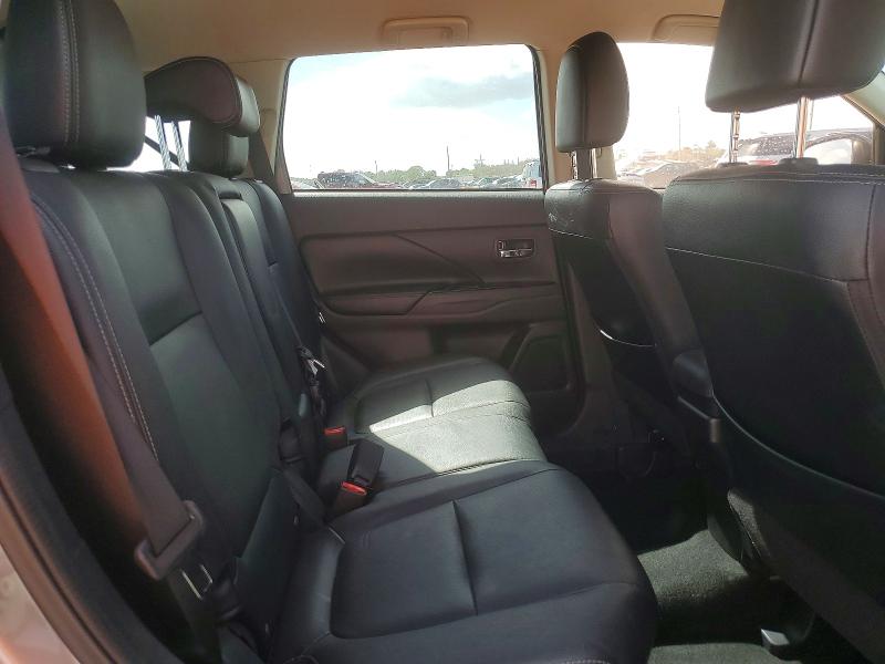 Продаж на аукціоні авто 2016 Mitsubishi Outlander, vin: JA4AD3A38GZ000590, номер лоту: 49221996
