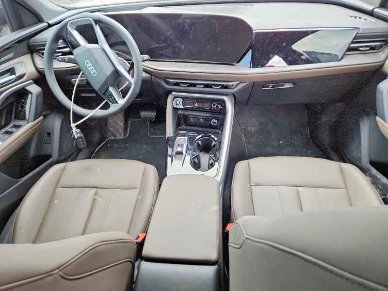 Продажа на аукционе авто 2025 Audi Q5, vin: WA12AAGUXS2045288, номер лота: 49265996