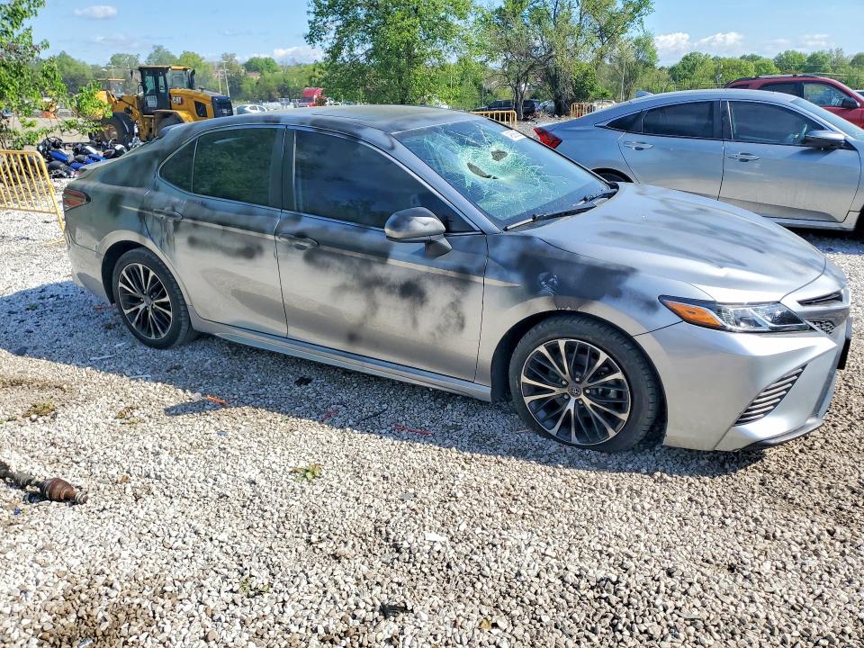 2019 Toyota Camry მანქანა იყიდება აუქციონზე, vin: 4T1B11HK4KU755936, აუქციონის ნომერი: 49586896