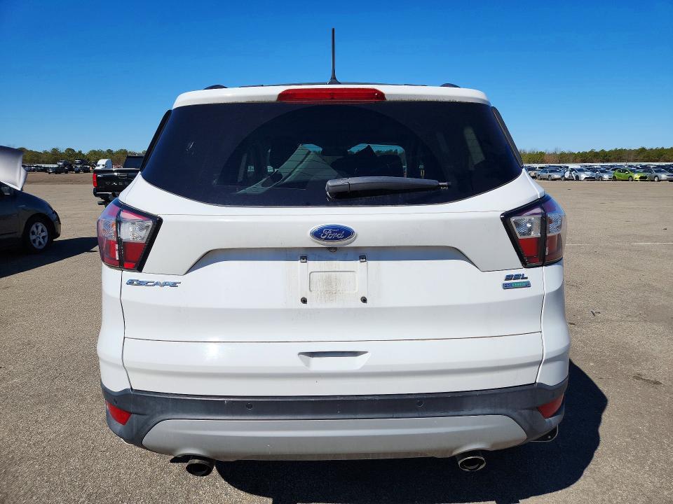 2018 Ford Escape მანქანა იყიდება აუქციონზე, vin: 1FMCU0HD5JUA59771, აუქციონის ნომერი: 48675056