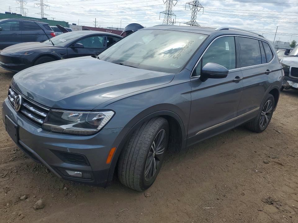 50956956 :رقم المزاد ، 3VV2B7AX0JM030669 vin ، 2018 Volkswagen Tiguan مزاد بيع