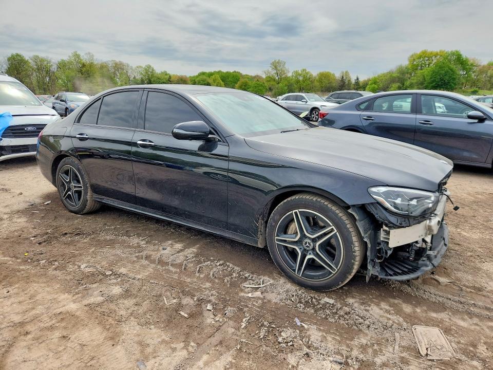 Aukcja sprzedaży 2021 Mercedes-benz E, vin: W1KZF8EB9MA933433, numer aukcji: 51703936