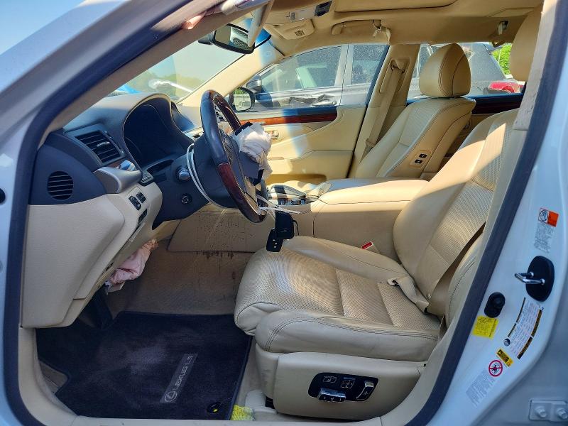 2015 Lexus Ls მანქანა იყიდება აუქციონზე, vin: JTHBL5EF3F5137342, აუქციონის ნომერი: 49853016