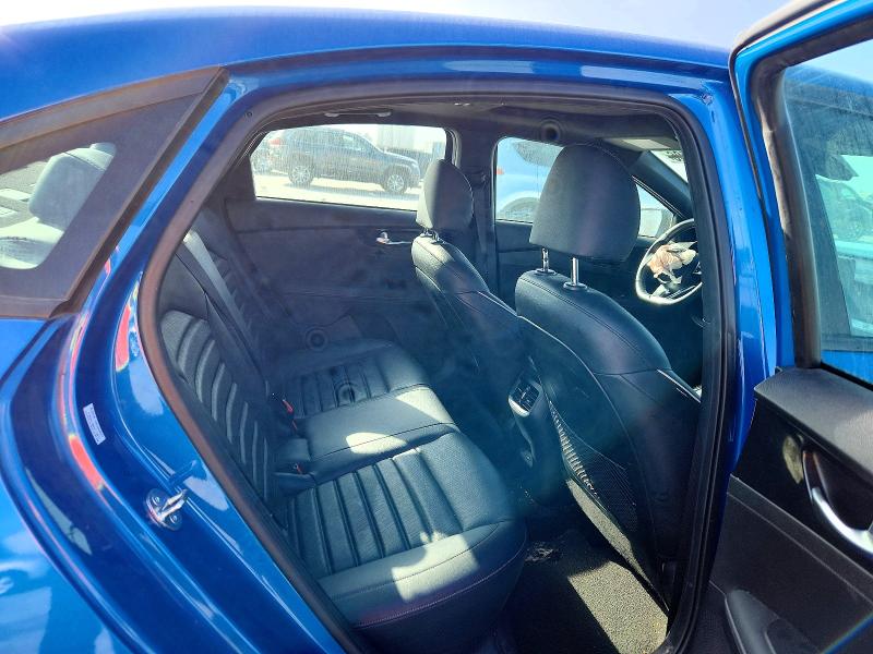 49379506 :رقم المزاد ، 3KPF54ADXPE688899 vin ، 2023 Kia Forte مزاد بيع