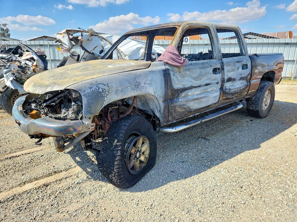2006 Gmc New Sierra მანქანა იყიდება აუქციონზე, vin: 2GTEK13T361232326, აუქციონის ნომერი: 50705166