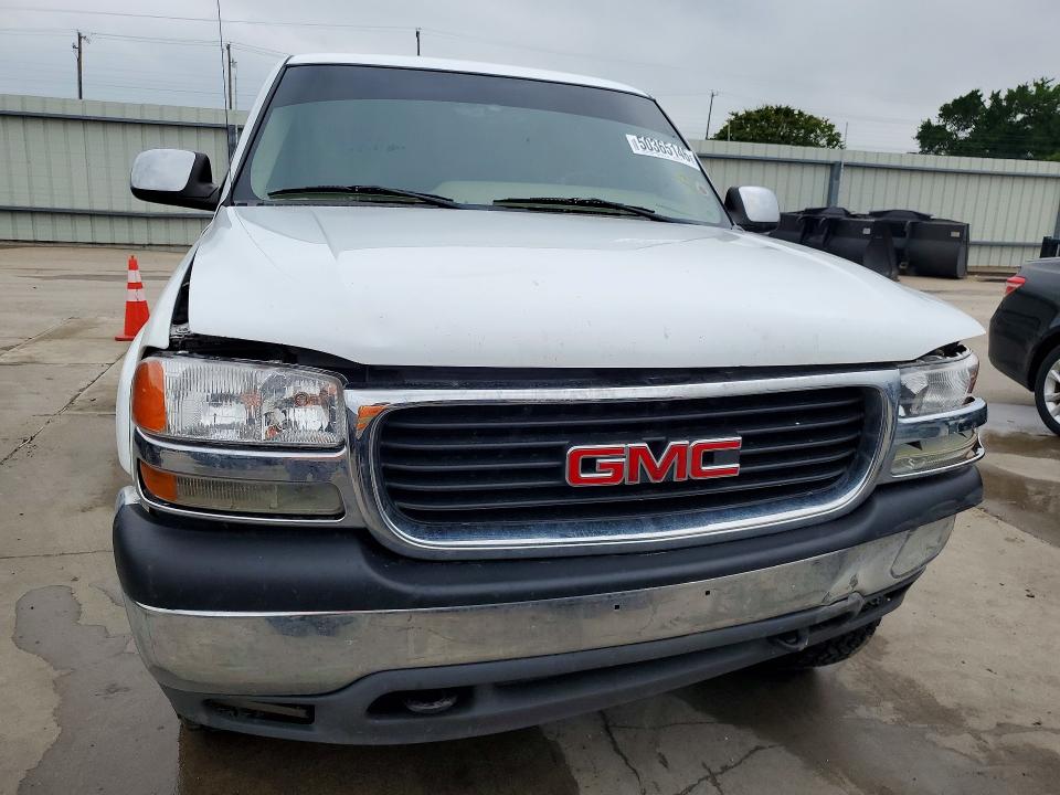 50365146 :رقم المزاد ، 1GTEK19T12E216061 vin ، 2002 Gmc New Sierra مزاد بيع