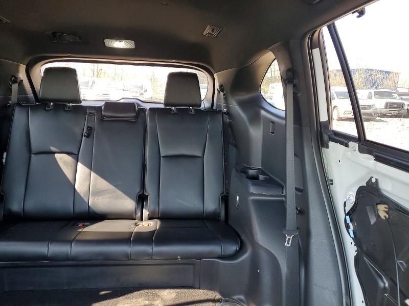 49223106 :رقم المزاد ، 5TDJZRBH8NS166580 vin ، 2022 Toyota Highlander مزاد بيع