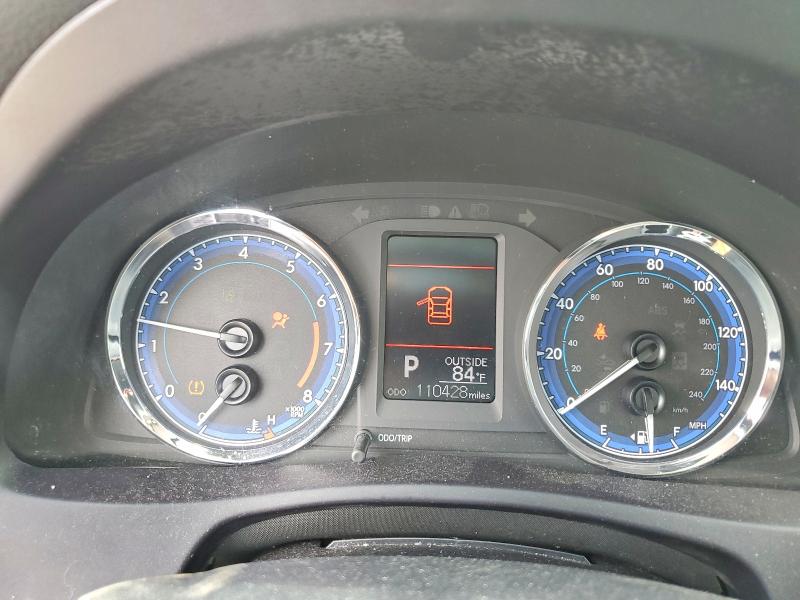 Aukcja sprzedaży 2018 Toyota Corolla, vin: 5YFBURHE3JP810229, numer aukcji: 50707106