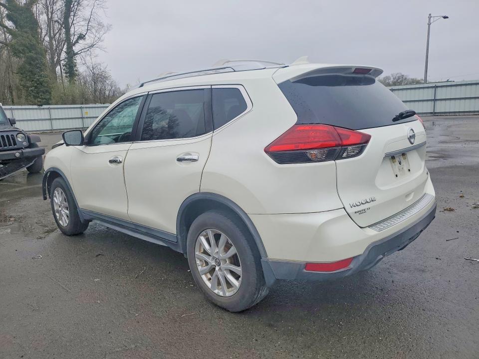 47911676 :رقم المزاد ، KNMAT2MV6HP530926 vin ، 2017 Nissan Rogue مزاد بيع