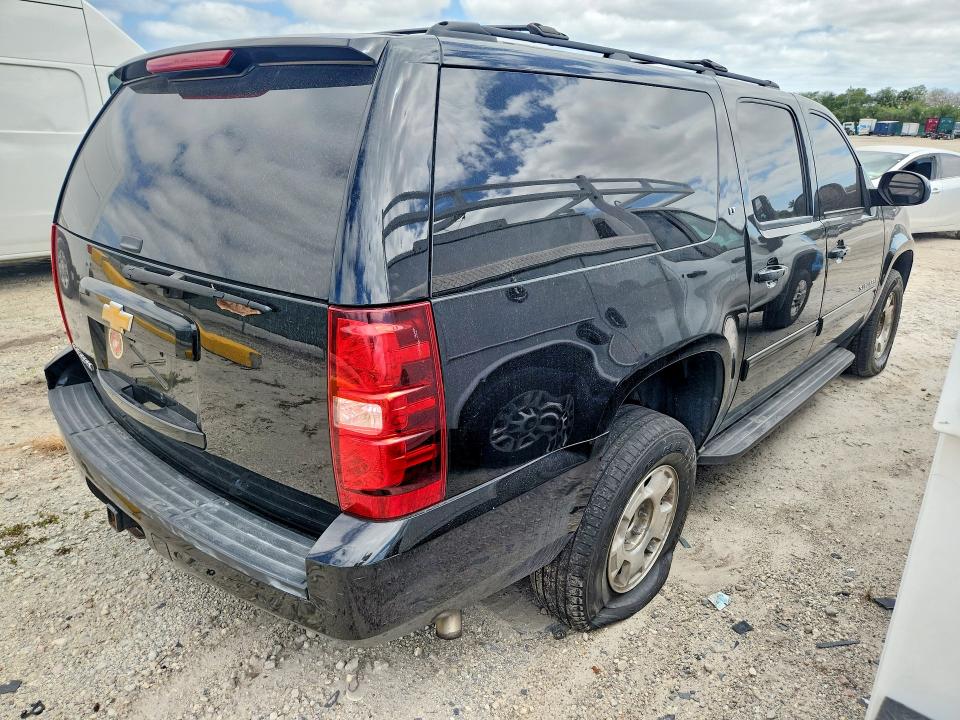 Продажа на аукционе авто 2014 Chevrolet Suburban, vin: 1GNSCJE05ER107084, номер лота: 47909966