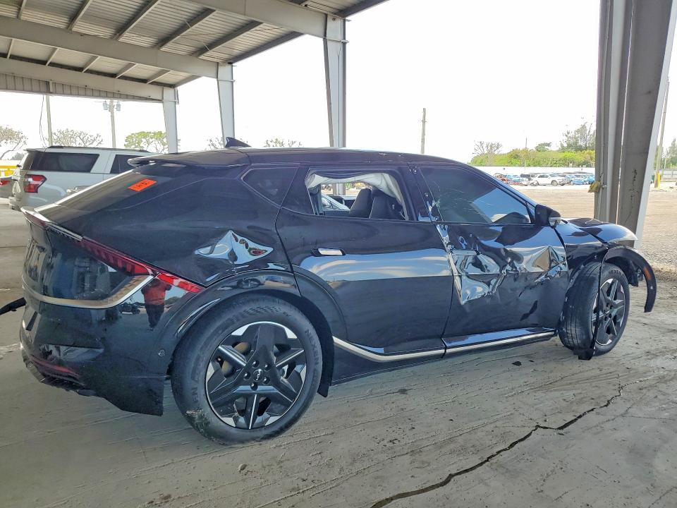 51864966 :رقم المزاد ، 5XYC34JA4SG011907 vin ، 2025 Kia Ev6 مزاد بيع