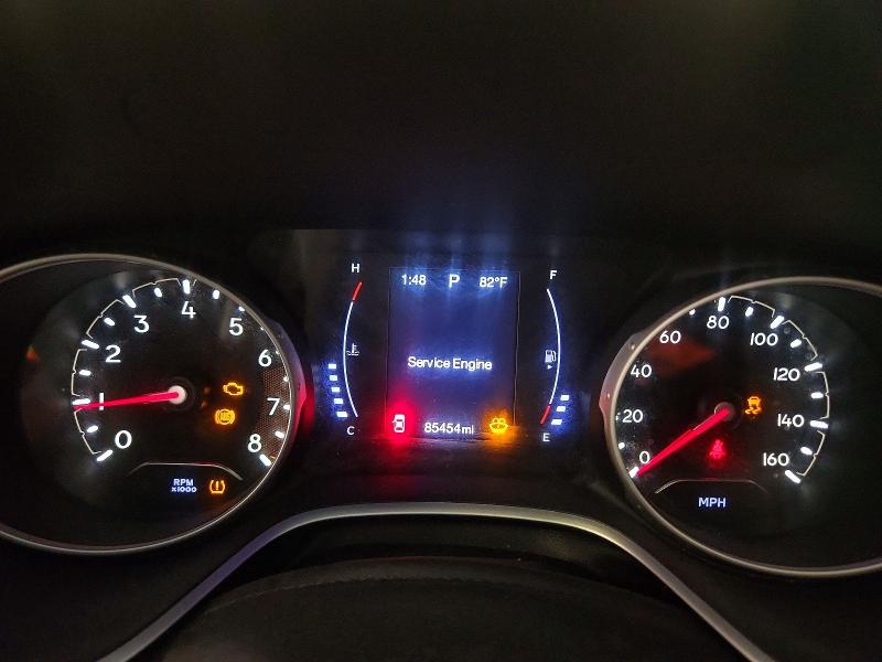 50771736 :رقم المزاد ، 3C4NJDBBXJT373284 vin ، 2018 Jeep Compass مزاد بيع