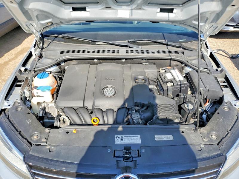 50611266 :رقم المزاد ، 3VWDX7AJ5DM255546 vin ، 2013 Volkswagen Jetta مزاد بيع