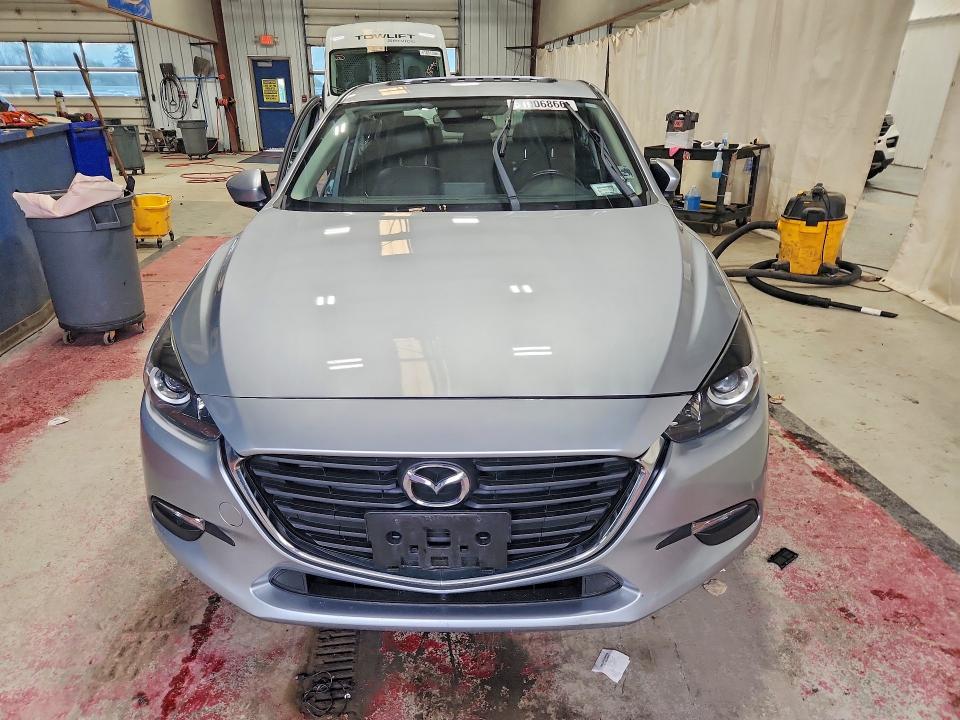 Продаж на аукціоні авто 2018 Mazda 3, vin: 3MZBN1V35JM211970, номер лоту: 51906866