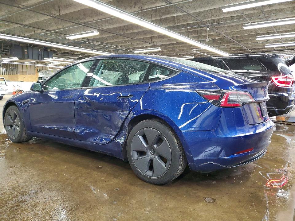 48749426 :رقم المزاد ، 5YJ3E1EA8NF370370 vin ، 2022 Tesla Model 3 مزاد بيع
