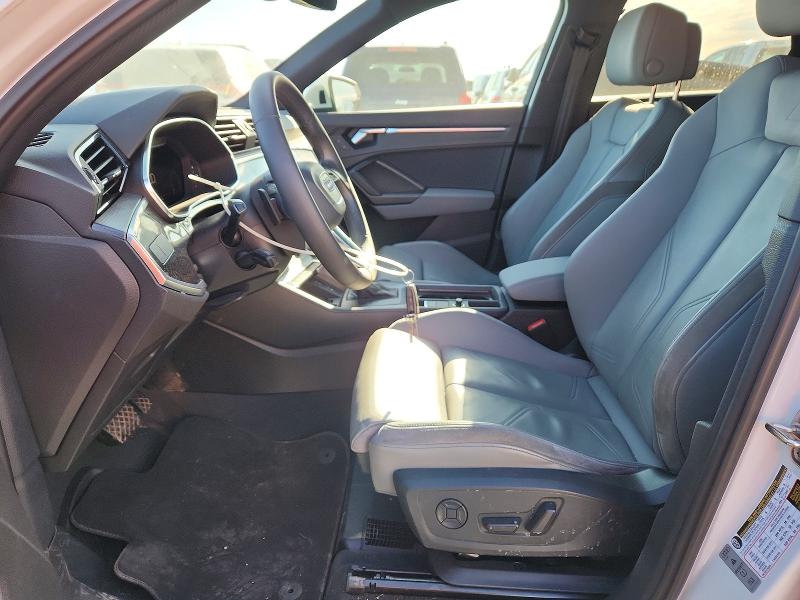 48471266 :رقم المزاد ، WA1EECF36N1135795 vin ، 2022 Audi Q3 مزاد بيع