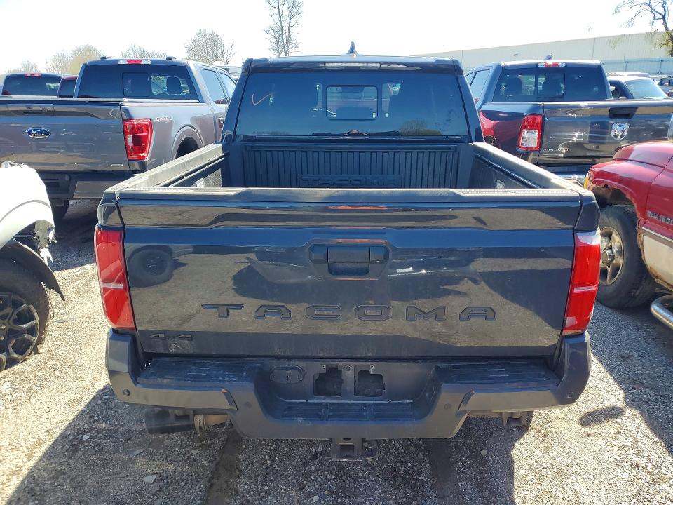50118656 :رقم المزاد ، 3TMLB5JN5RM057528 vin ، 2024 Toyota Tacoma مزاد بيع