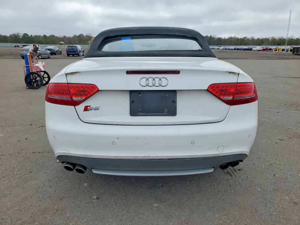 Aukcja sprzedaży 2011 Audi S5, vin: WAUCGAFH0BN000465, numer aukcji: 51719376