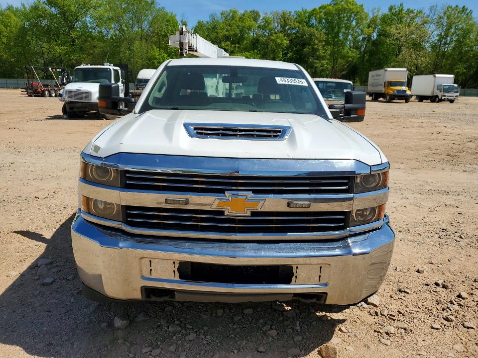 Продаж на аукціоні авто 2018 Chevrolet Silverado, vin: 1GC1CUEY6JF119011, номер лоту: 49335536