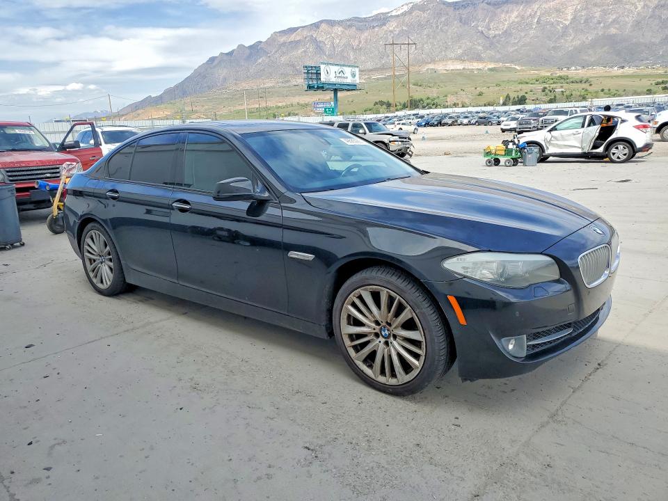 2011 Bmw 550 მანქანა იყიდება აუქციონზე, vin: WBAFR9C5XBC599323, აუქციონის ნომერი: 49585086