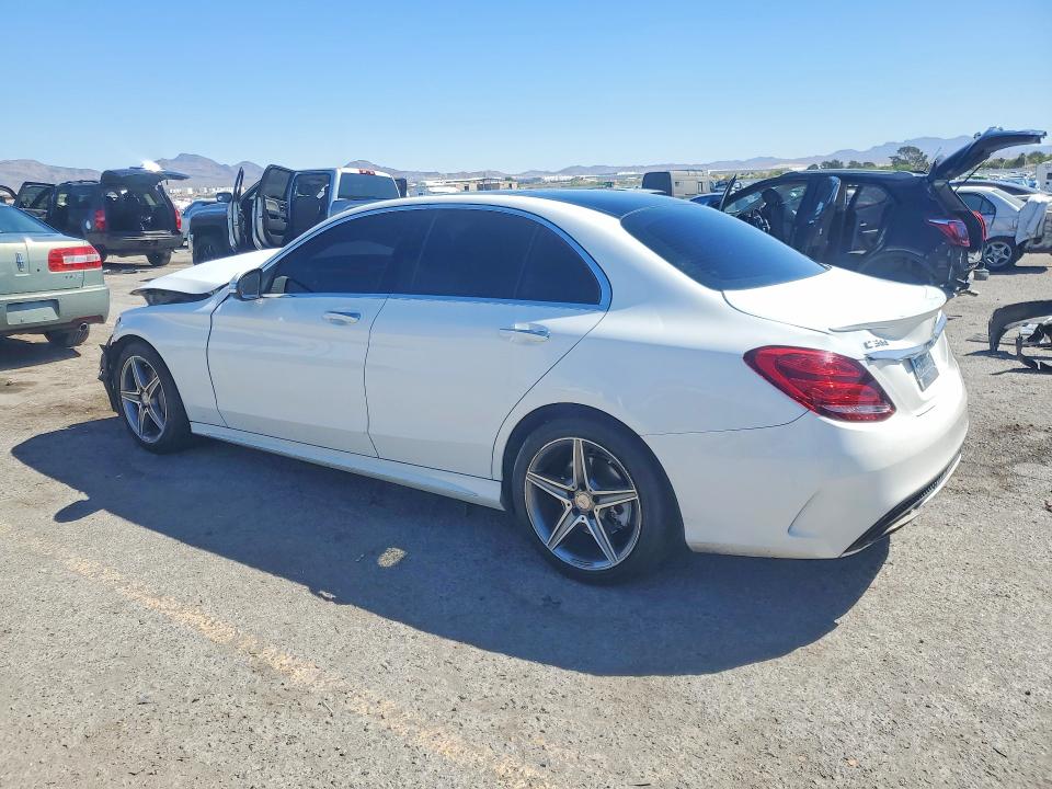49160176 :رقم المزاد ، 55SWF4KB8FU083166 vin ، 2015 Mercedes-benz C مزاد بيع