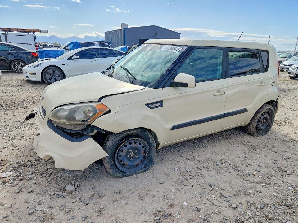 50190546 :رقم المزاد ، KNDJT2A54D7484110 vin ، 2013 Kia Soul مزاد بيع