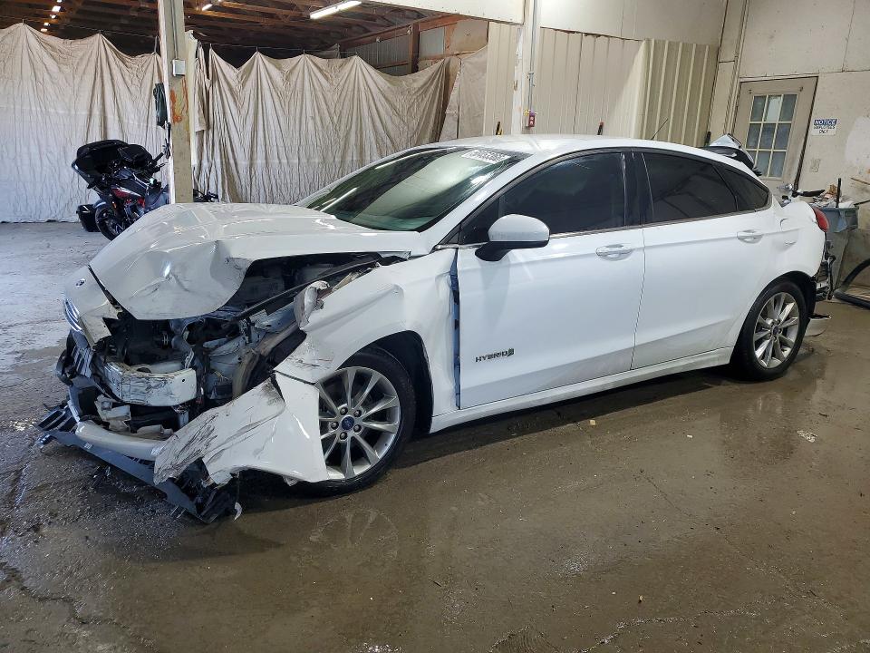 Продаж на аукціоні авто 2017 Ford Fusion, vin: 3FA6P0LU9HR325770, номер лоту: 50453366