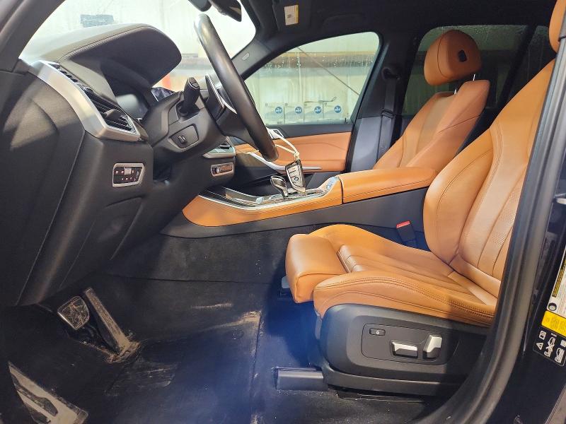 50143076 :رقم المزاد ، 5UXCR6C04M9G41267 vin ، 2021 Bmw X5 مزاد بيع