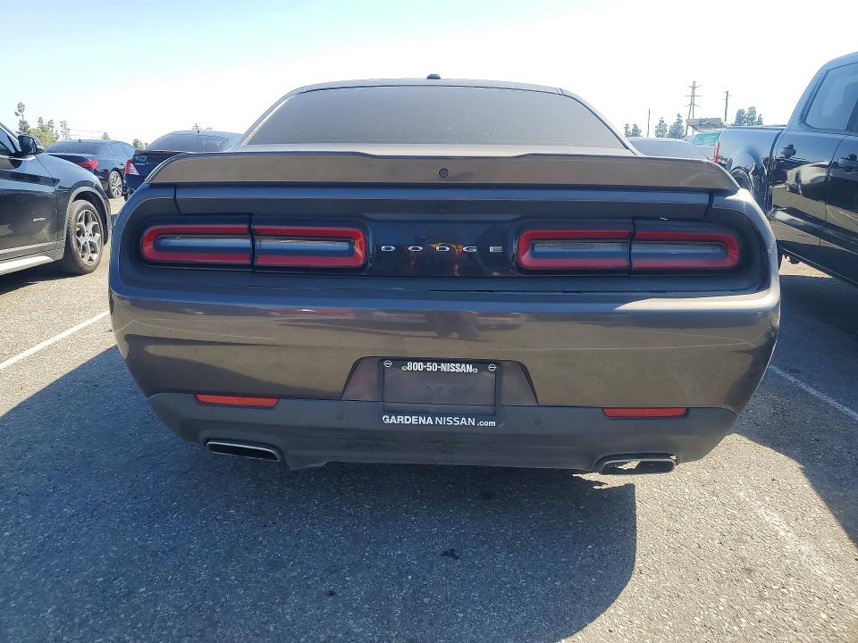 49342566 :رقم المزاد ، 2C3CDZJGXNH174716 vin ، 2022 Dodge Challenger مزاد بيع