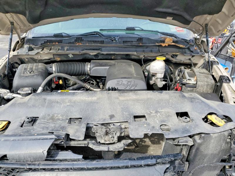 49593626 :رقم المزاد ، 1C6RR7LG2KS729825 vin ، 2019 Ram 1500 Classic مزاد بيع