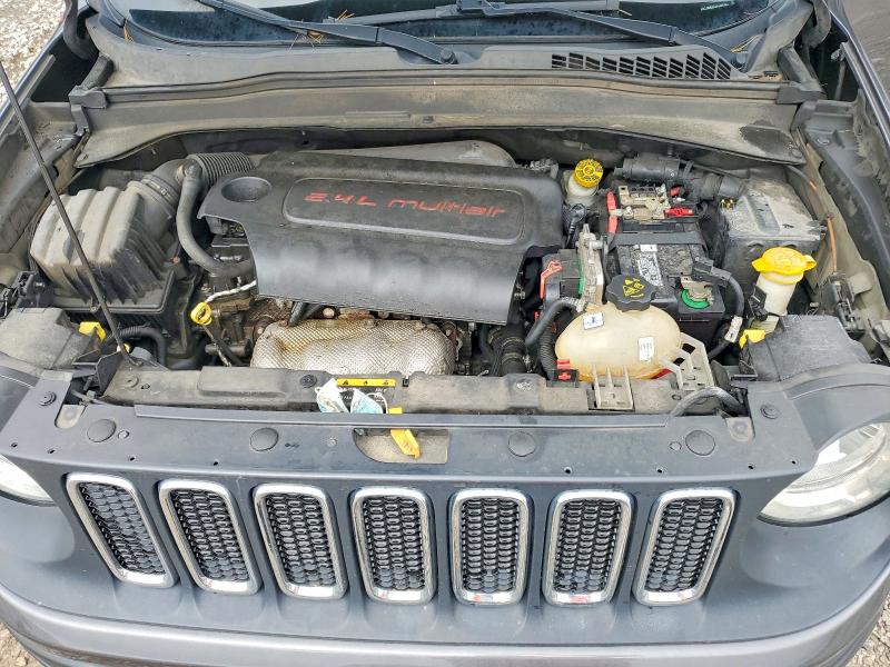 51714806 :رقم المزاد ، ZACCJABBXJPH51214 vin ، 2018 Jeep Renegade مزاد بيع